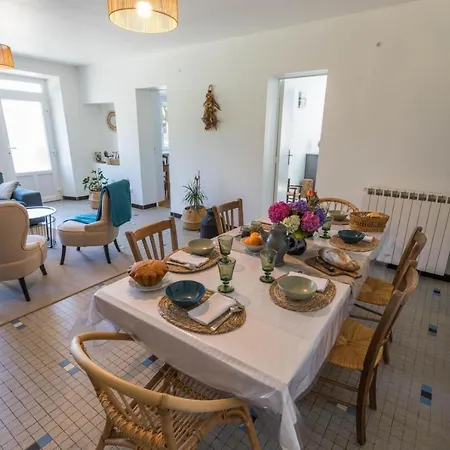 Caperot Semesterbostad *