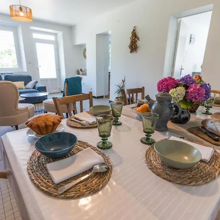 Caperot * Eyres-Moncube