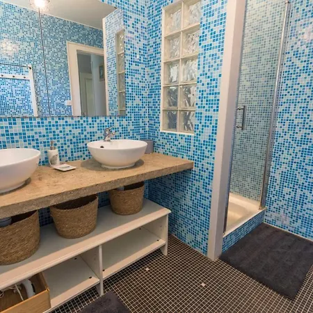 Caperot * Eyres-Moncube