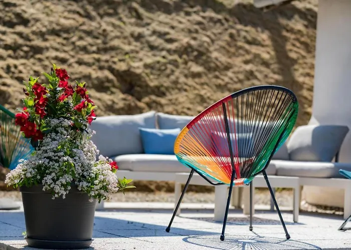 Caperot Tatil Evi Eyres-Moncube