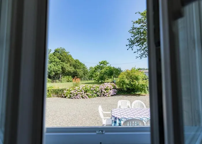 Caperot * Eyres-Moncube