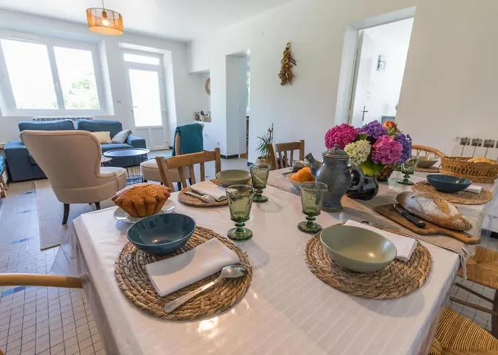 Caperot * Eyres-Moncube