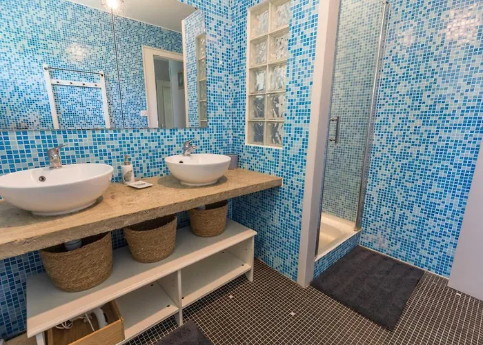 Caperot * Eyres-Moncube